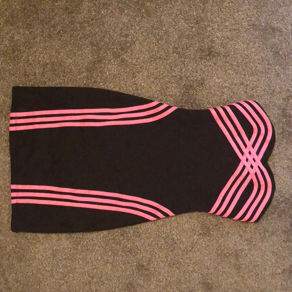 Body fitting dress
